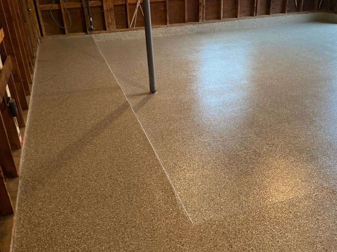 basment epoxy floor - feature image