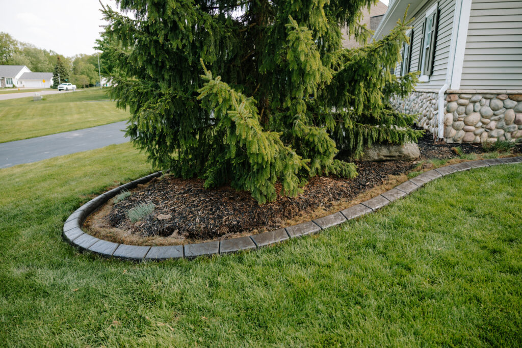 landscape curbing in michigan